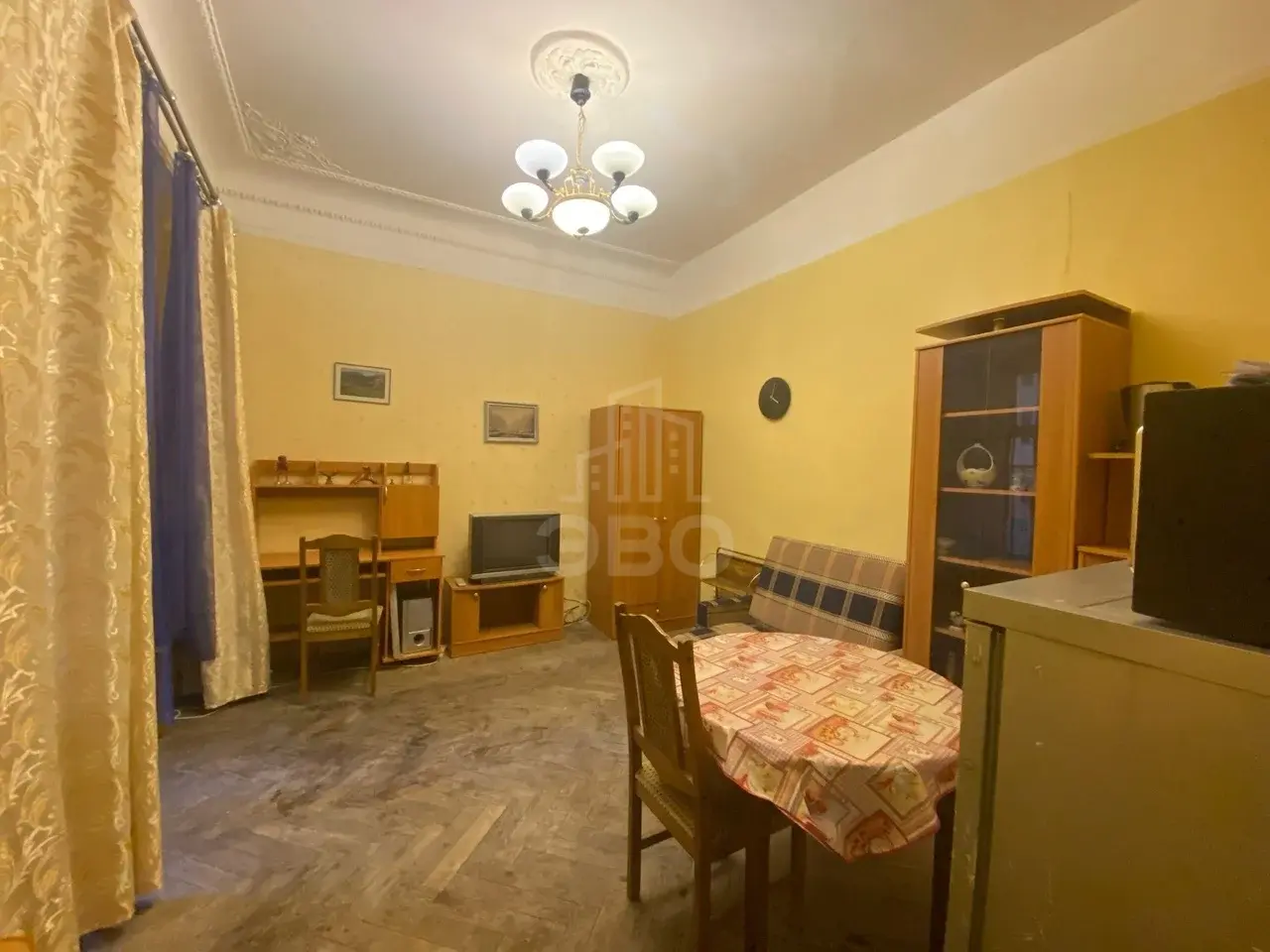 комната в Санкт-Петербурге по адресу: 11-я В.О. линия, 48