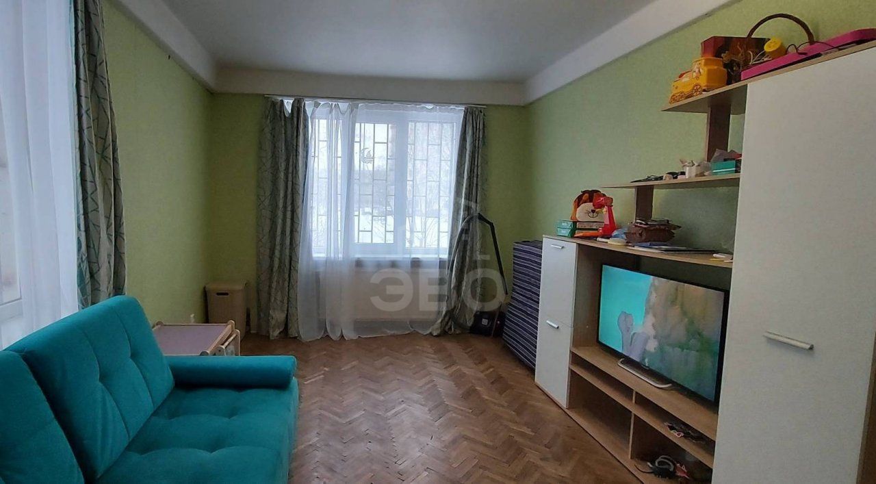 двухкомнатная квартира в Санкт-Петербурге по адресу: Пионерстроя ул., 14, к 2