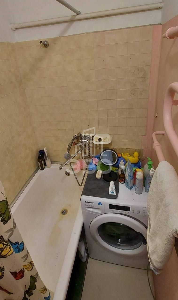 двухкомнатная квартира в Санкт-Петербурге по адресу: Пионерстроя ул., 14, к 2