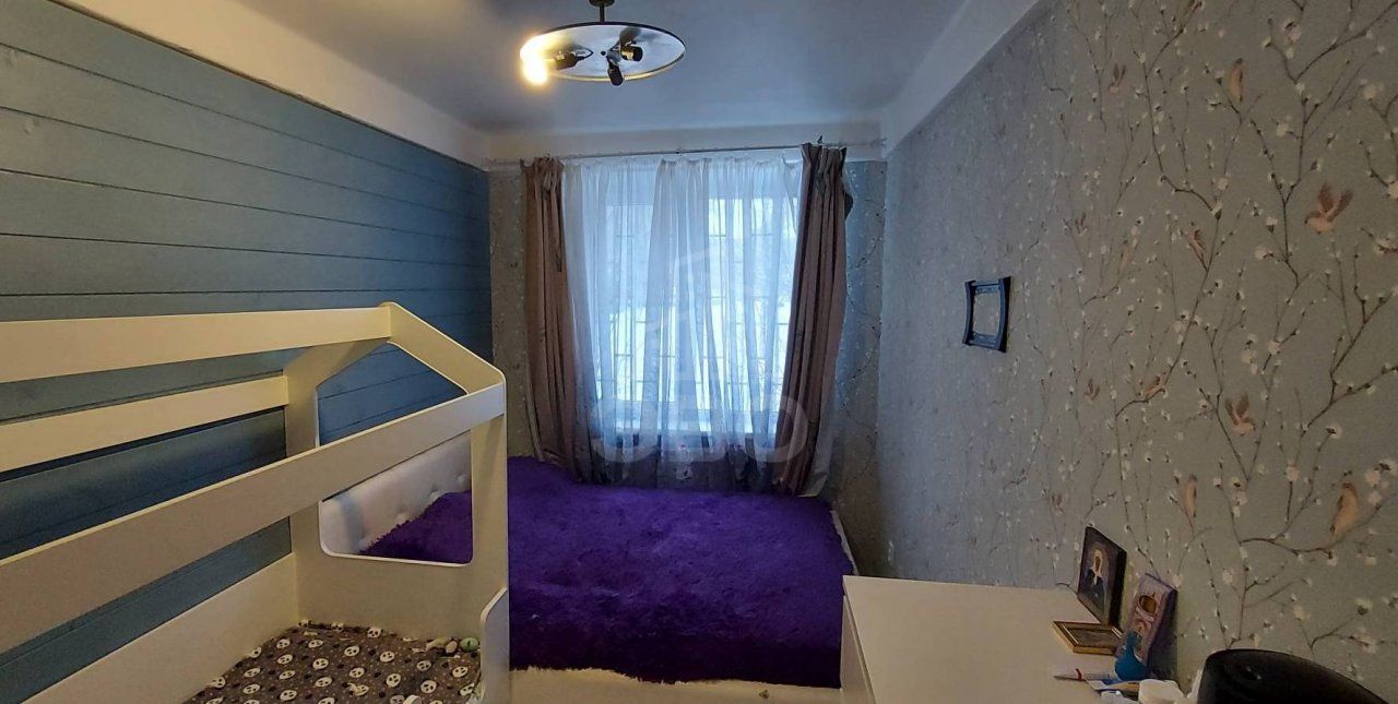 двухкомнатная квартира в Санкт-Петербурге по адресу: Пионерстроя ул., 14, к 2