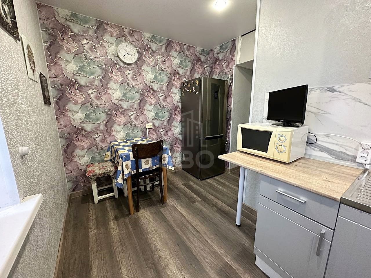 трехкомнатная квартира в Санкт-Петербурге по адресу: Художников проспект, 27, к 1