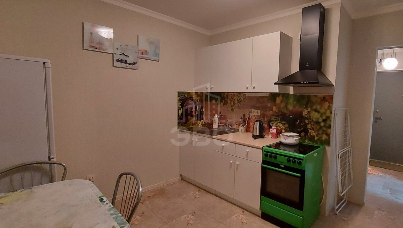 однокомнатная квартира в Санкт-Петербурге по адресу: Школьная ул., 6, к 2