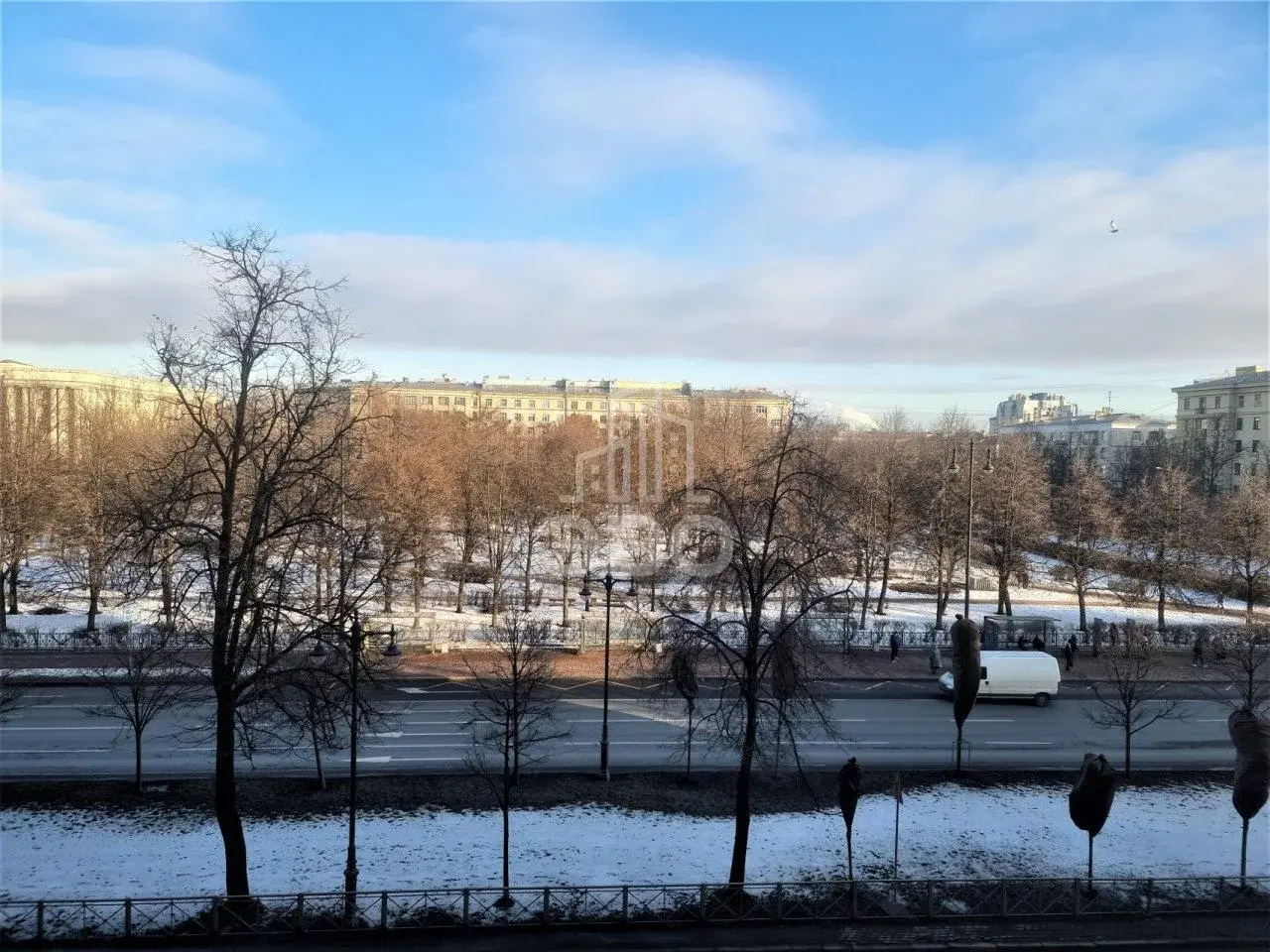 трехкомнатная квартира в Санкт-Петербурге по адресу: Московский проспект, 195