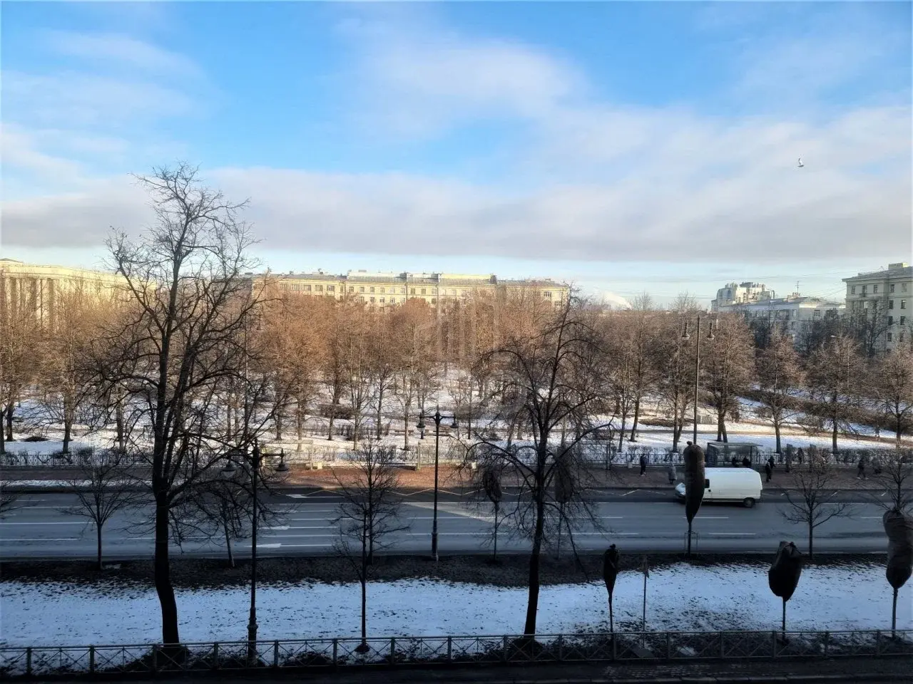 трехкомнатная квартира в Санкт-Петербурге по адресу: Московский проспект, 195