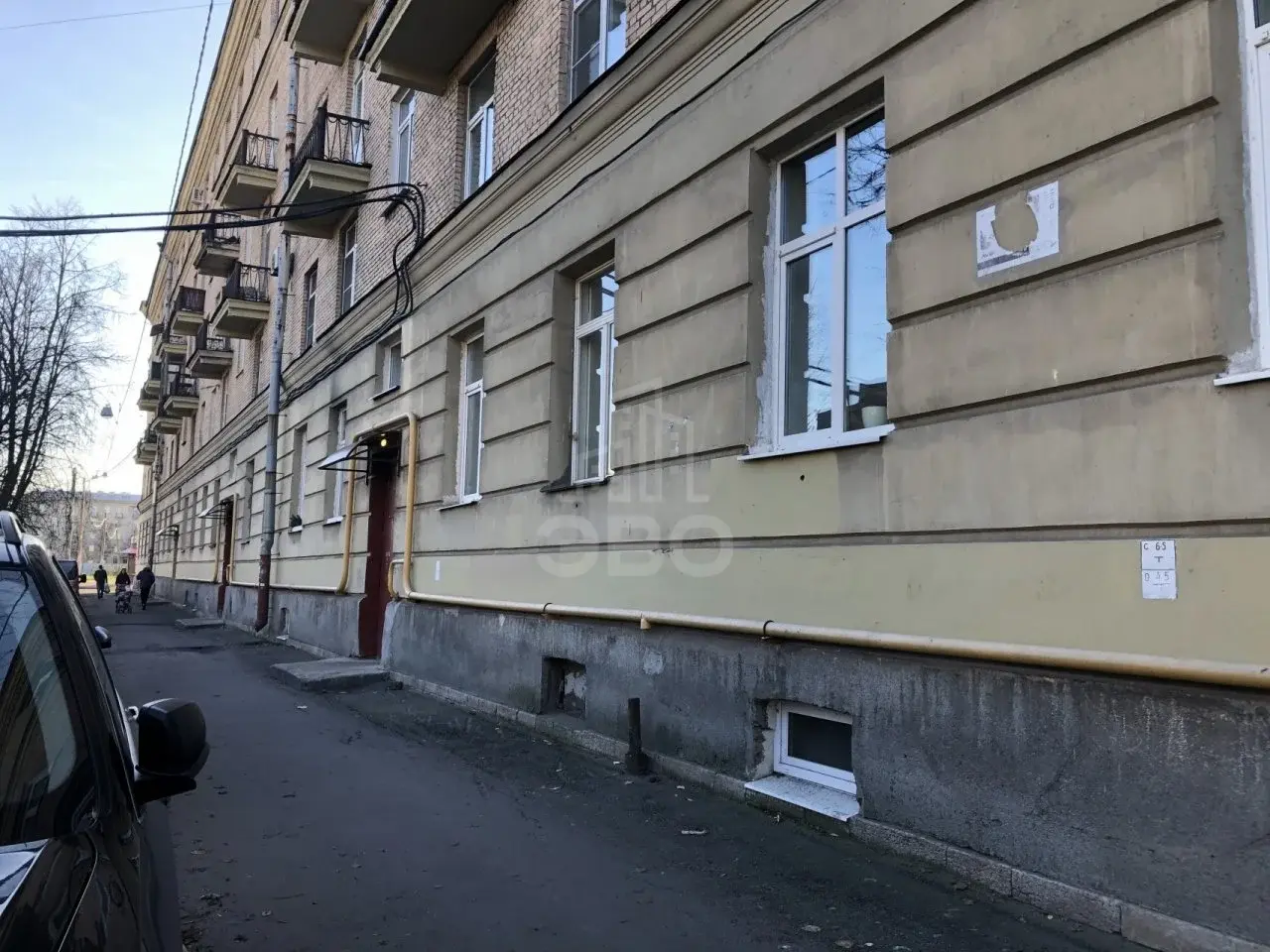 комната в Санкт-Петербурге по адресу: Полярников ул., 5