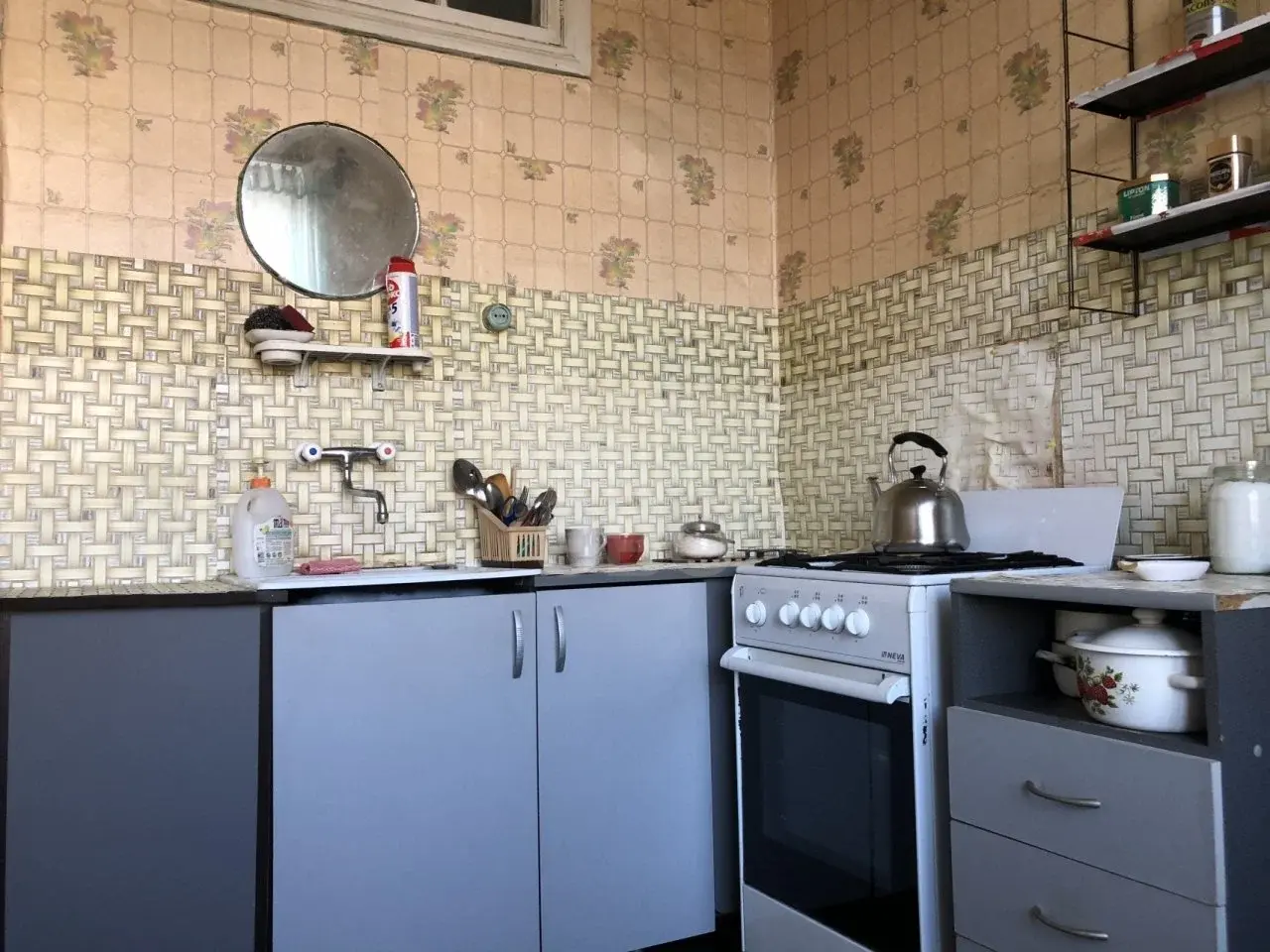 комната в Санкт-Петербурге по адресу: Полярников ул., 5