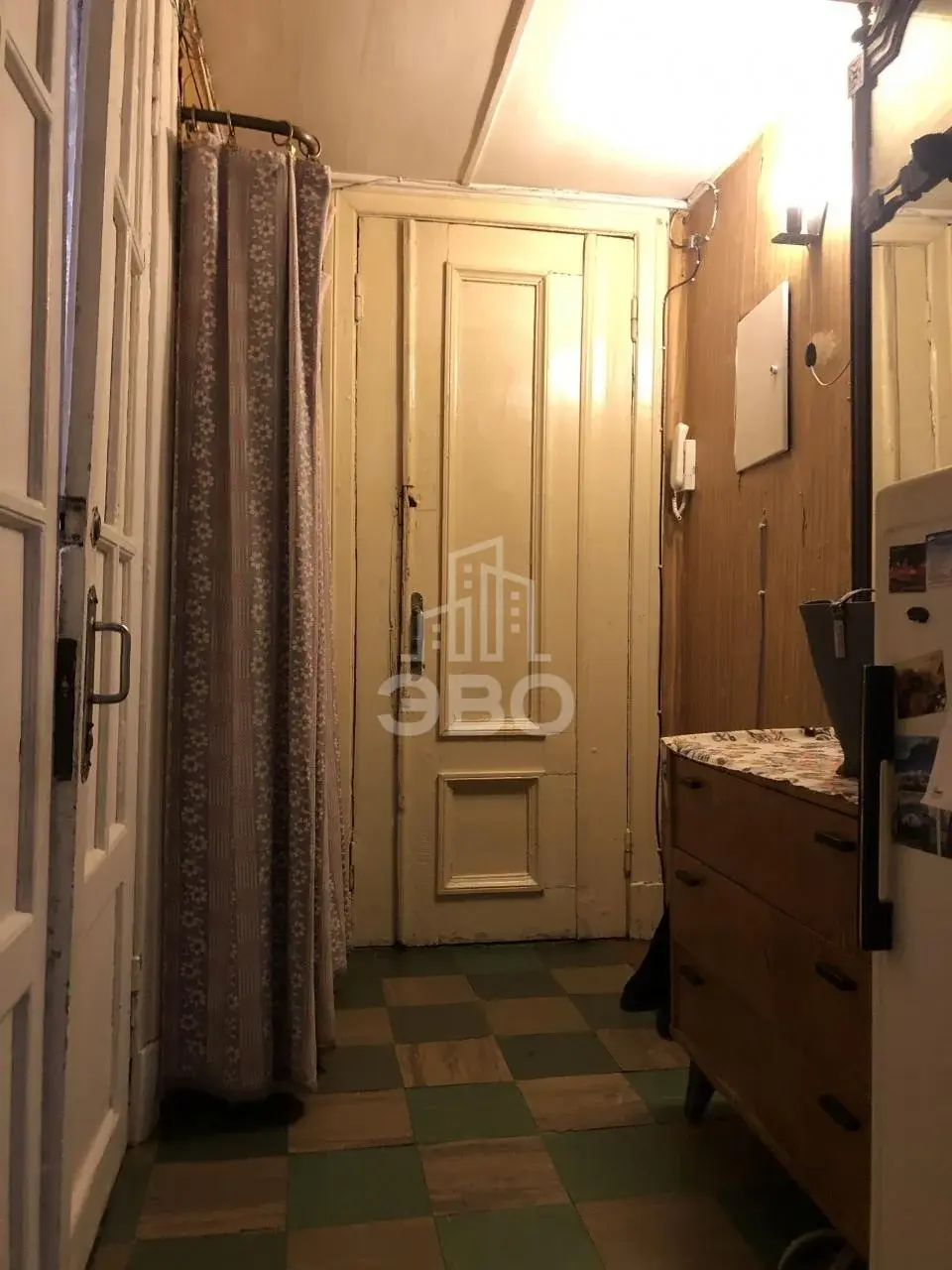 комната в Санкт-Петербурге по адресу: Полярников ул., 5