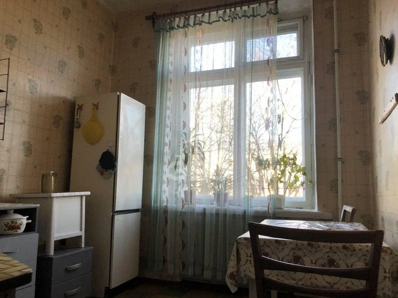 комната в Санкт-Петербурге по адресу: Полярников ул., 5