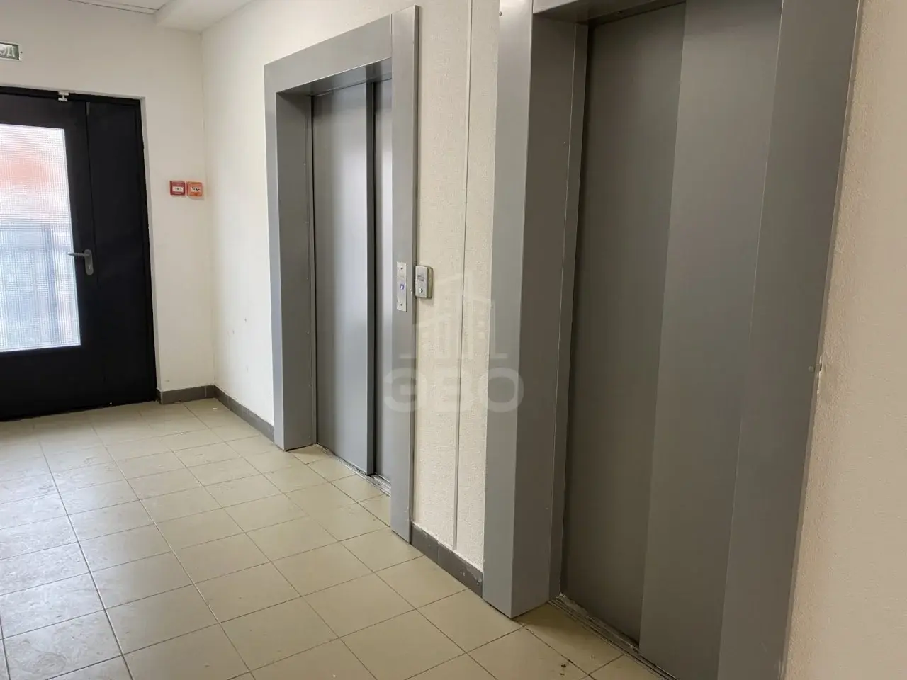 однокомнатная квартира в Санкт-Петербурге по адресу: Плесецкая ул., 10