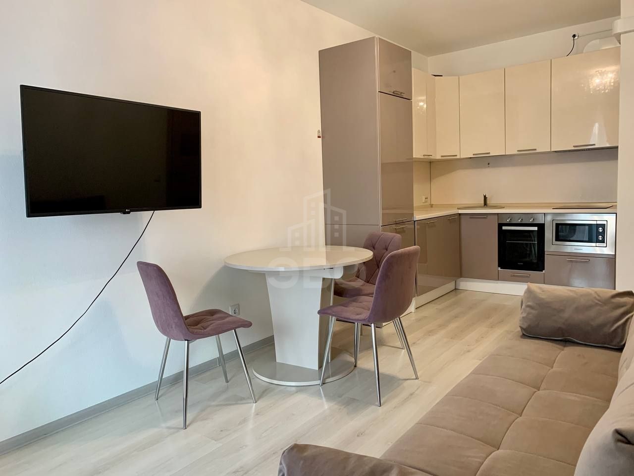 однокомнатная квартира в Санкт-Петербурге по адресу: Железнодорожный проспект, 14, к 1