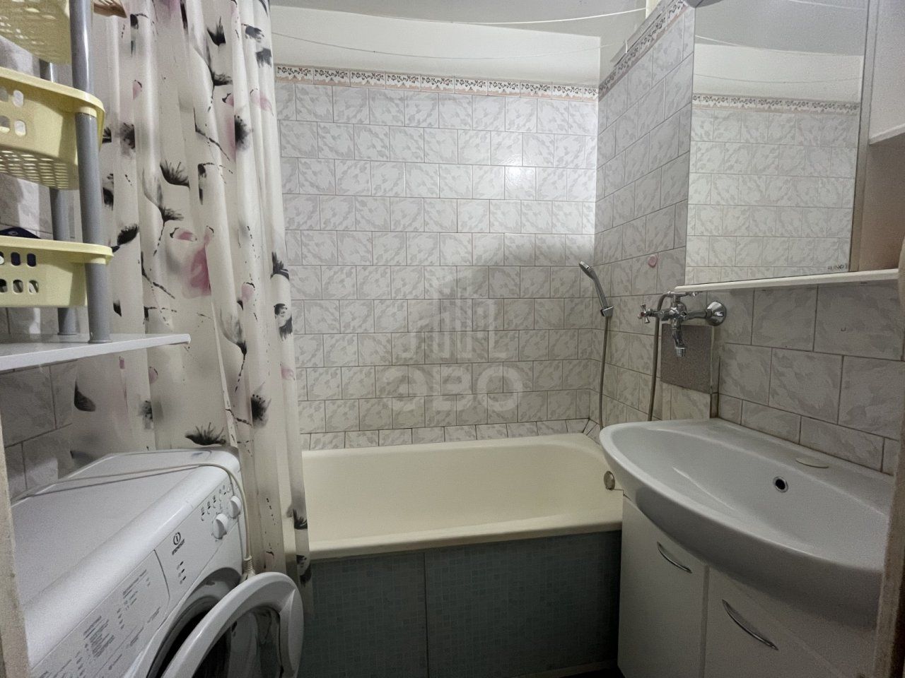 однокомнатная квартира в Санкт-Петербурге по адресу: Энгельса проспект, 111, к 1