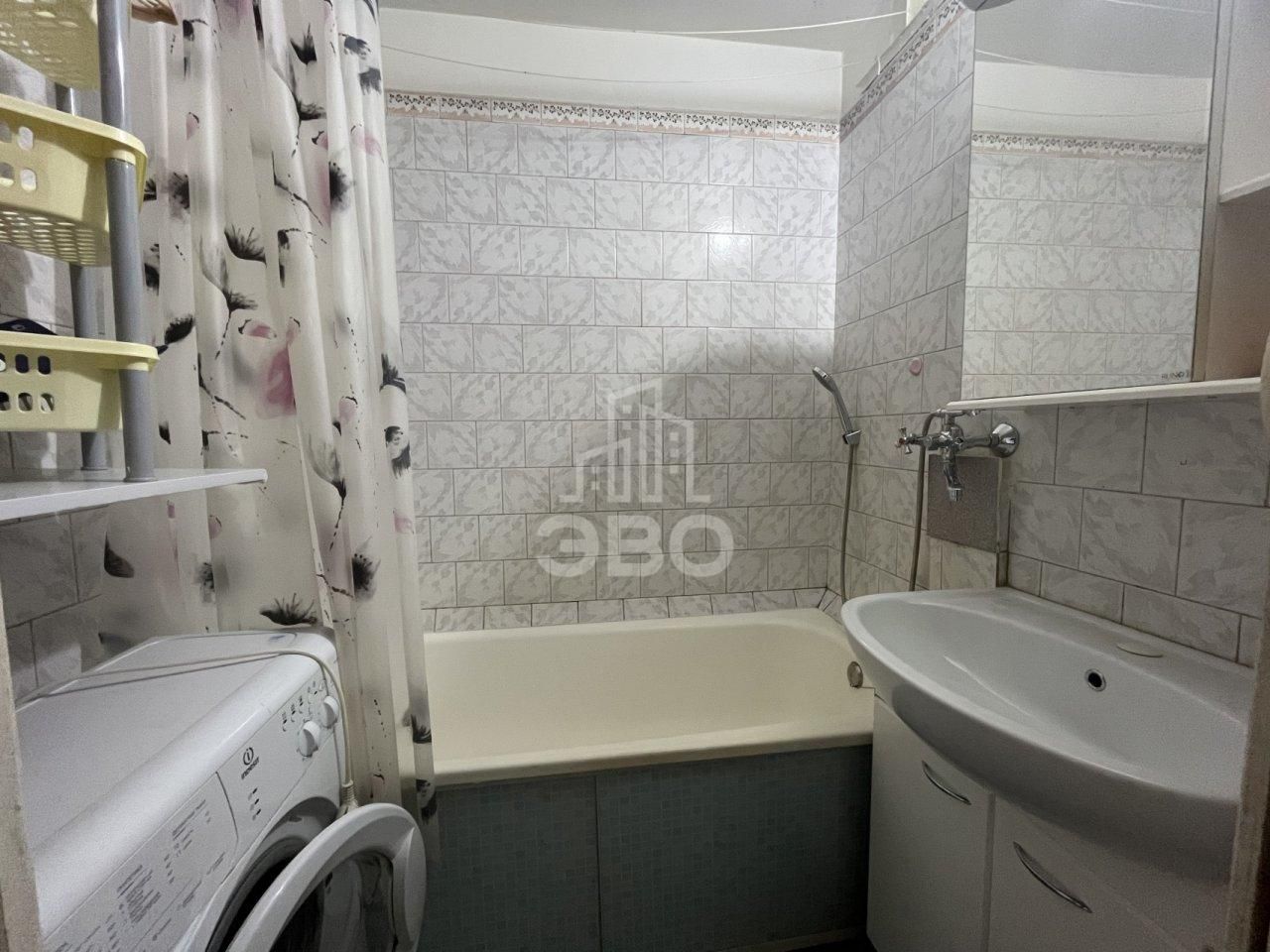 однокомнатная квартира в Санкт-Петербурге по адресу: Энгельса проспект, 111, к 1