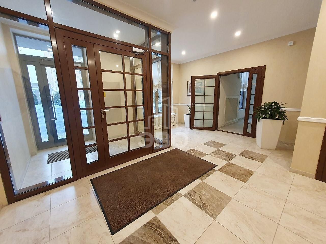 однокомнатная квартира в Санкт-Петербурге по адресу: Полтавский проезд, 3