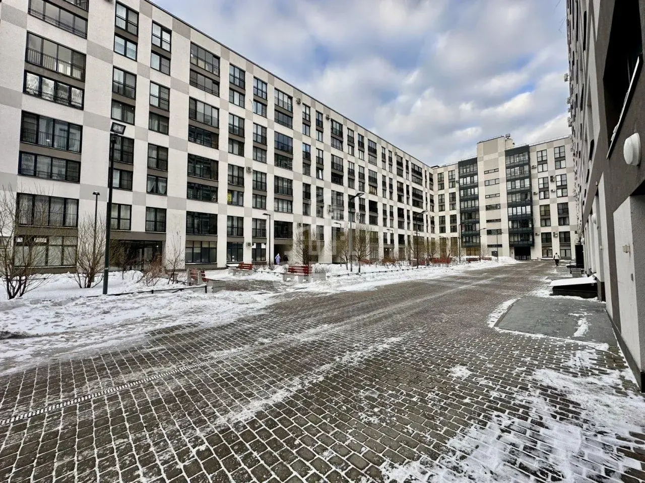 однокомнатная квартира в Санкт-Петербурге по адресу: Кременчугская ул., 9, к 1