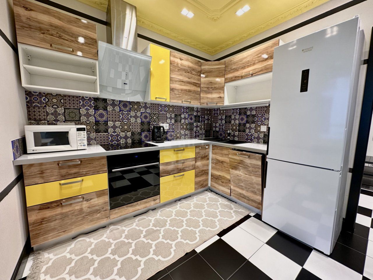 однокомнатная квартира в Санкт-Петербурге по адресу: Кременчугская ул., 9, к 1