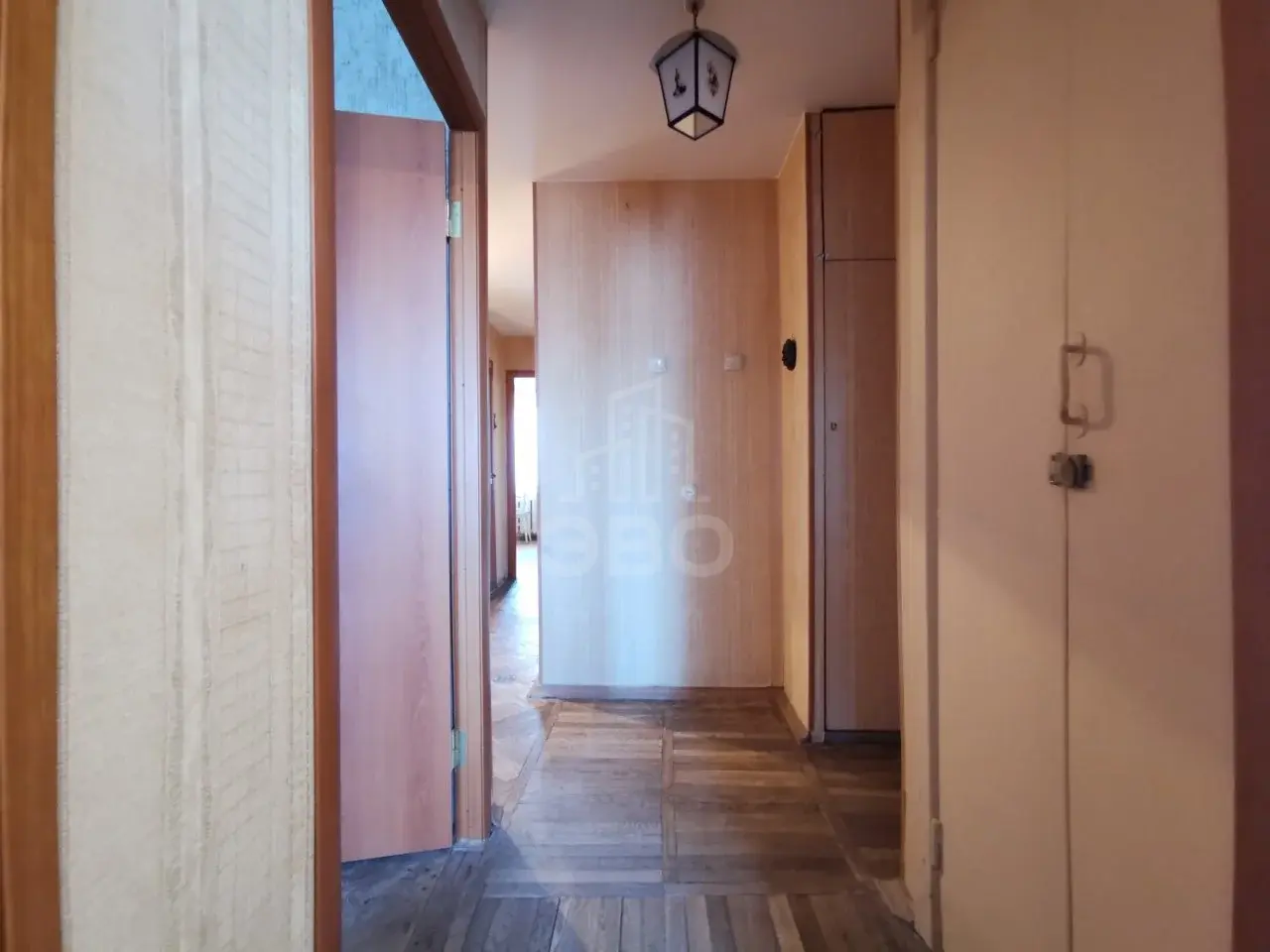 трехкомнатная квартира в Санкт-Петербурге по адресу: Тореза проспект, 33, литера А