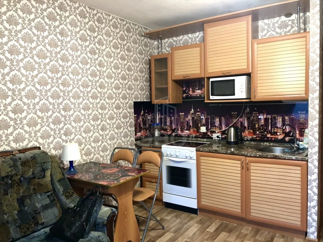 однокомнатная квартира в Санкт-Петербурге по адресу: Кондратьевский проспект, 70, к 1