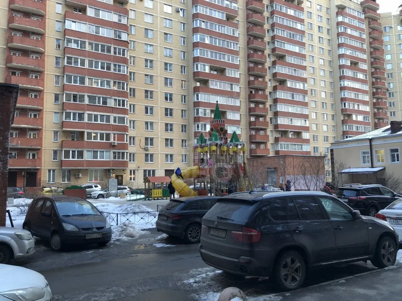 однокомнатная квартира в Санкт-Петербурге по адресу: Кондратьевский проспект, 70, к 1