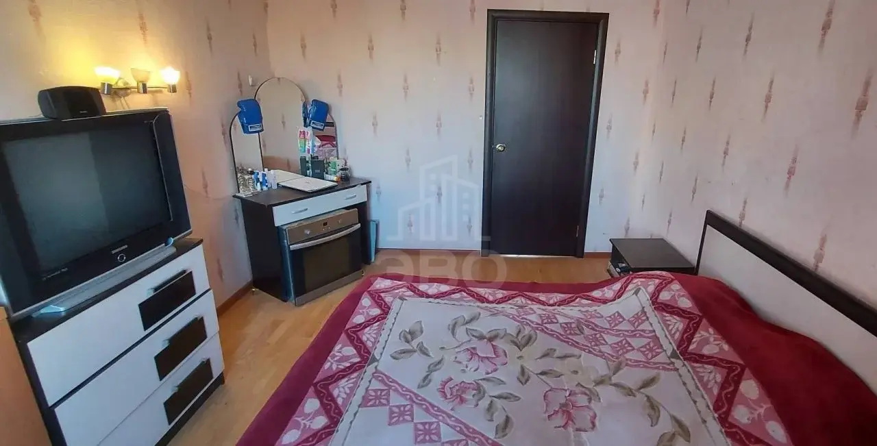 трехкомнатная квартира в Санкт-Петербурге по адресу: Тельмана ул., 43, к 3, литера А