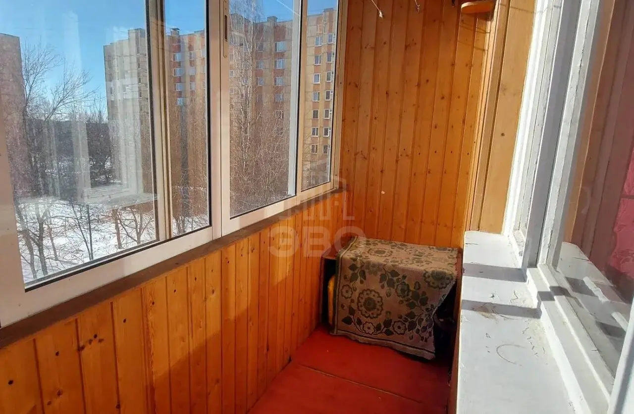 трехкомнатная квартира в Санкт-Петербурге по адресу: Тельмана ул., 43, к 3, литера А