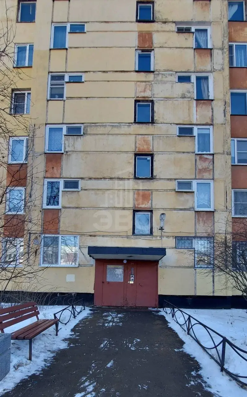 трехкомнатная квартира в Санкт-Петербурге по адресу: Тельмана ул., 43, к 3, литера А