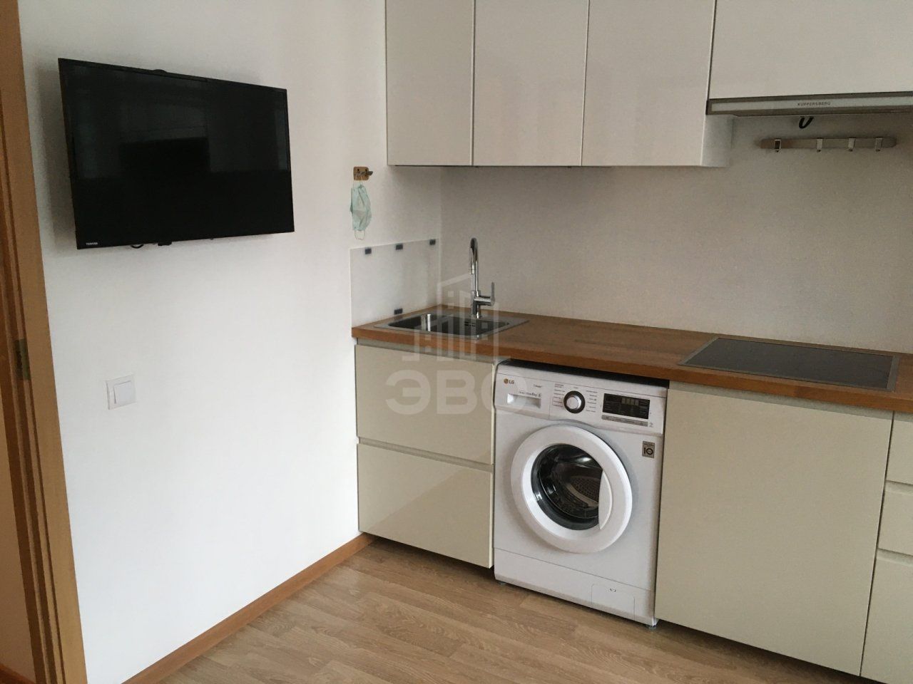 однокомнатная квартира в Санкт-Петербурге по адресу: Адмирала Трибуца ул., 7