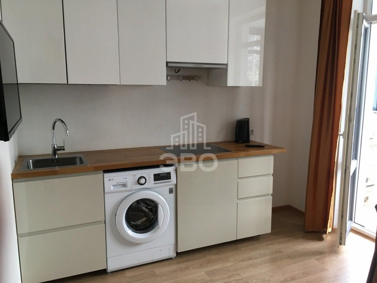 однокомнатная квартира в Санкт-Петербурге по адресу: Адмирала Трибуца ул., 7