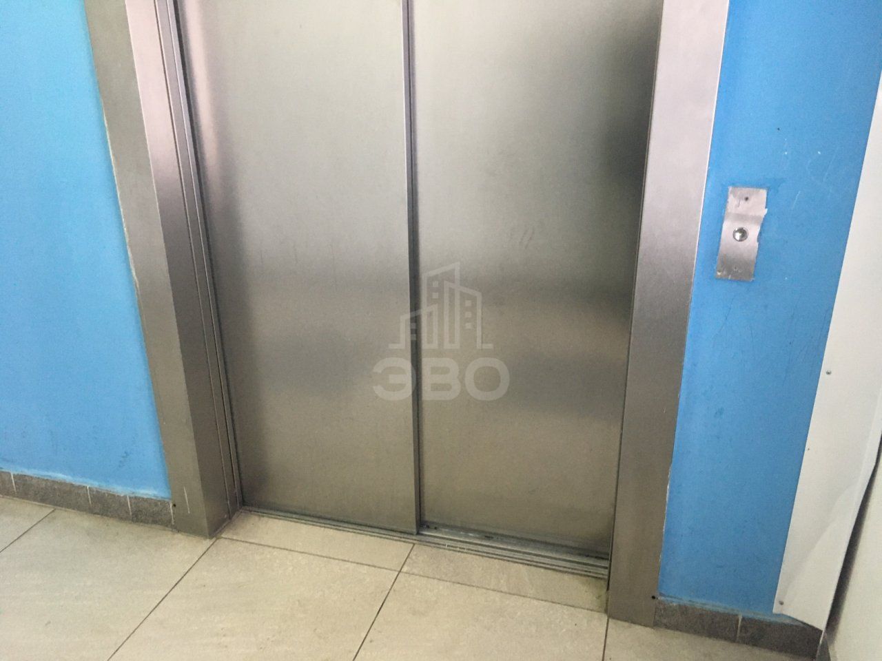 однокомнатная квартира в Санкт-Петербурге по адресу: Адмирала Трибуца ул., 7