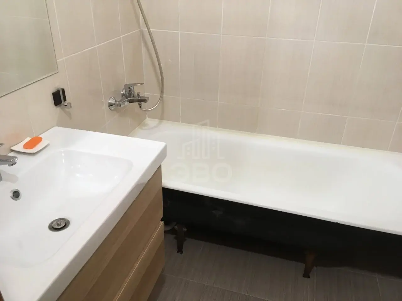 однокомнатная квартира в Санкт-Петербурге по адресу: Адмирала Трибуца ул., 7