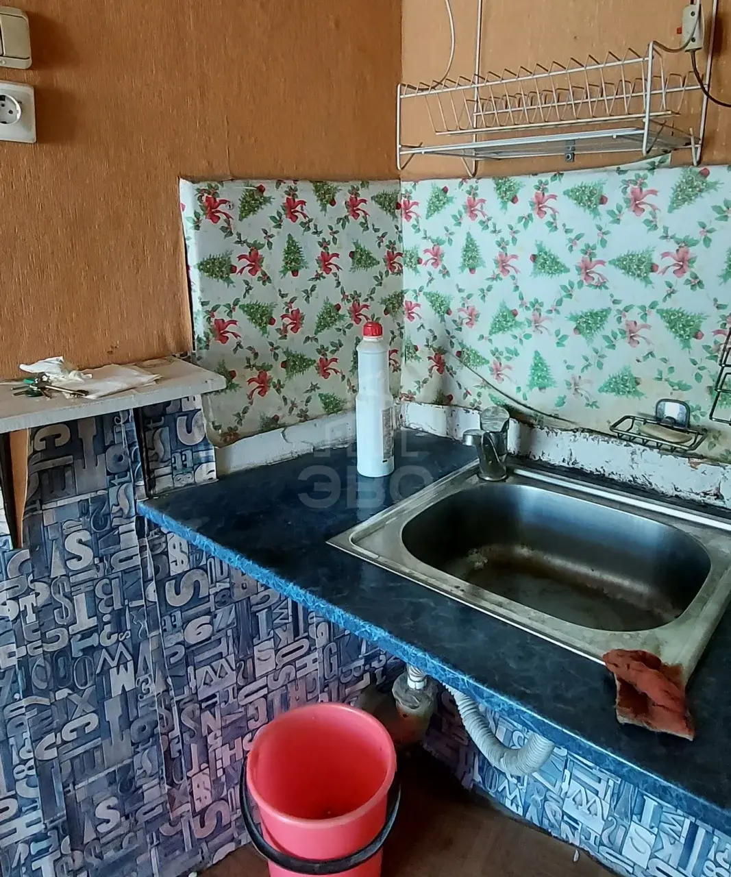 комната в Санкт-Петербурге по адресу: Будапештская ул., 103