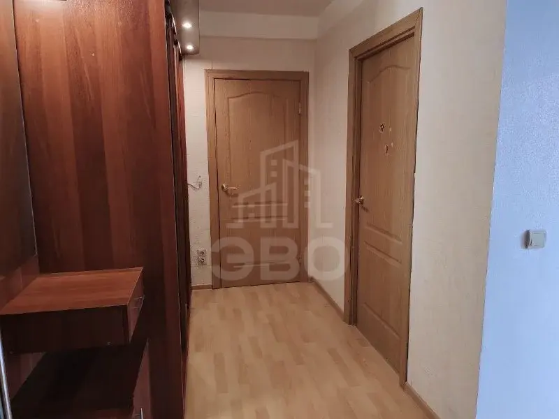 трехкомнатная квартира в Санкт-Петербурге по адресу: Камышовая ул., 16