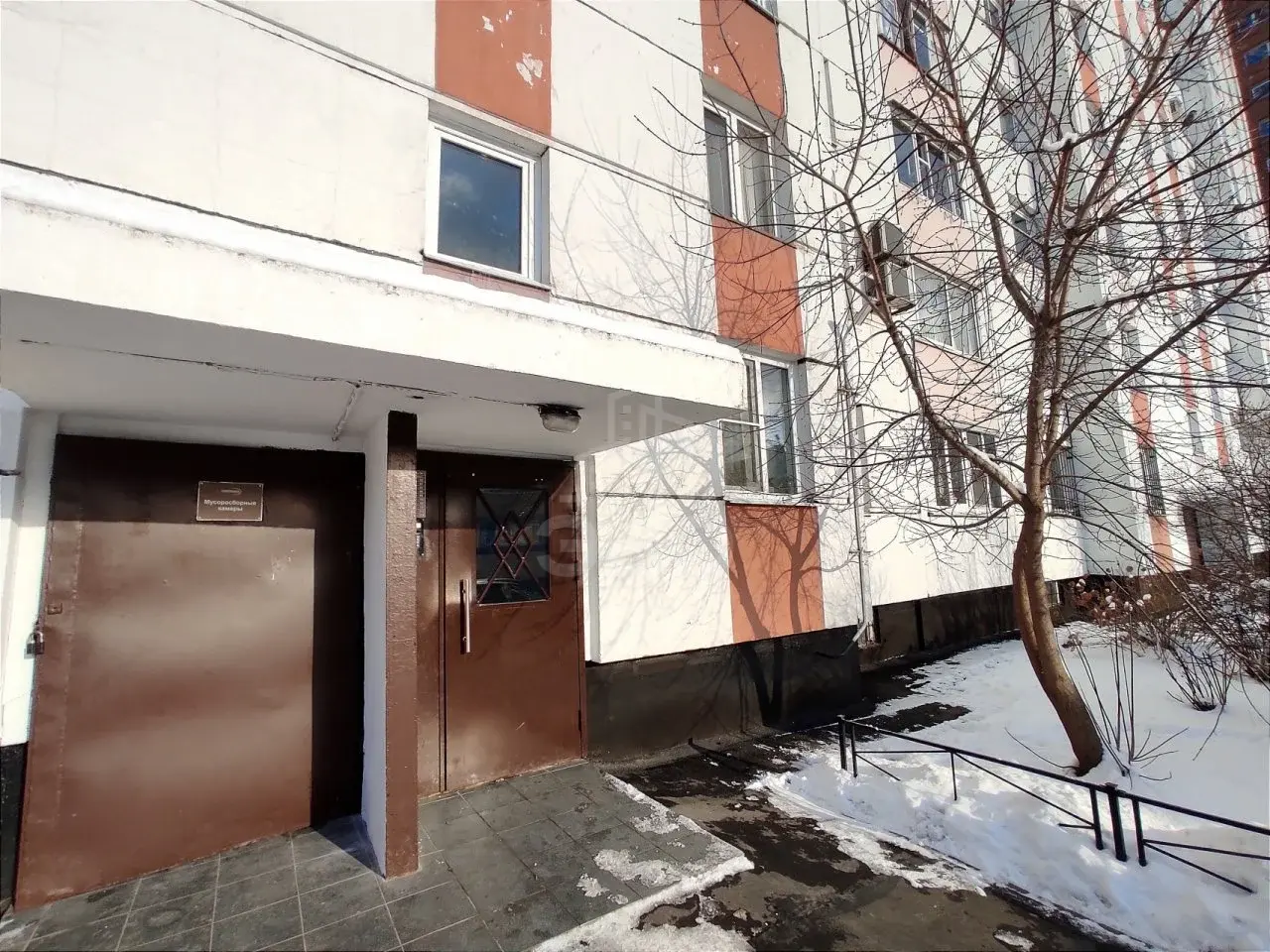 двухкомнатная квартира в Санкт-Петербурге по адресу: Коммуны ул., 30
