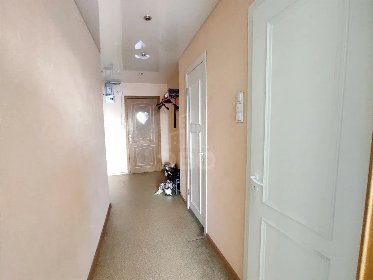 двухкомнатная квартира в Санкт-Петербурге по адресу: Коммуны ул., 30