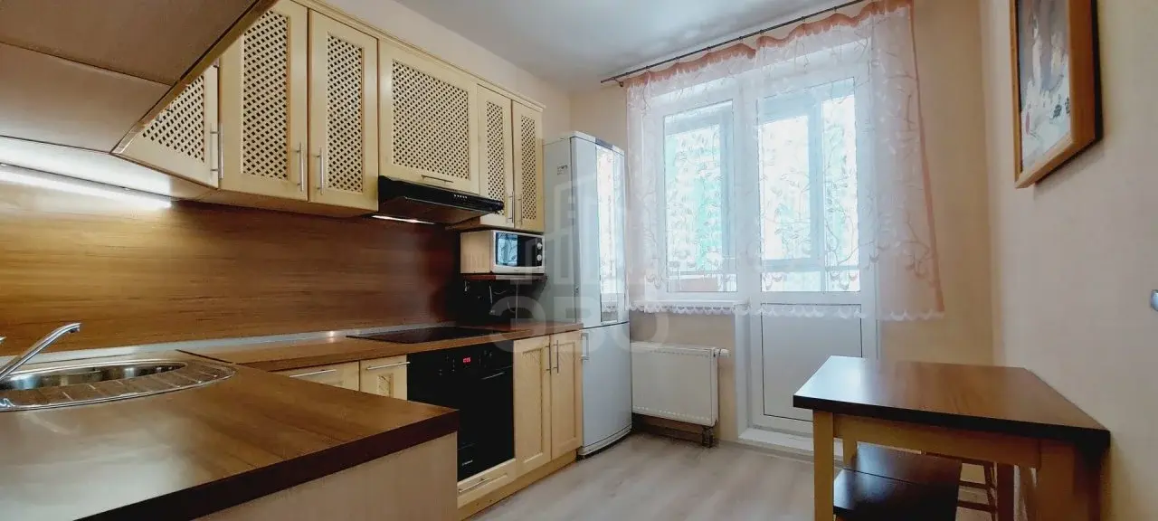 однокомнатная квартира в Санкт-Петербурге по адресу: Парашютная ул., 44, к 1