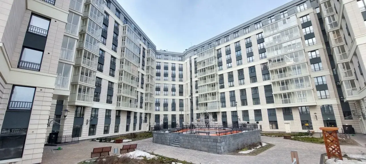 однокомнатная квартира в Санкт-Петербурге по адресу: Черной речки наб., 5