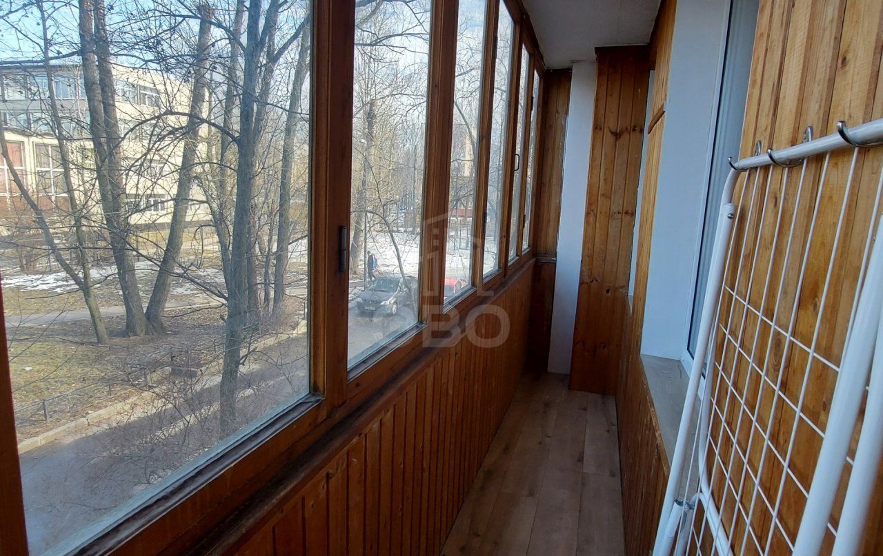 однокомнатная квартира в Санкт-Петербурге по адресу: Дачный проспект, 3, к 4