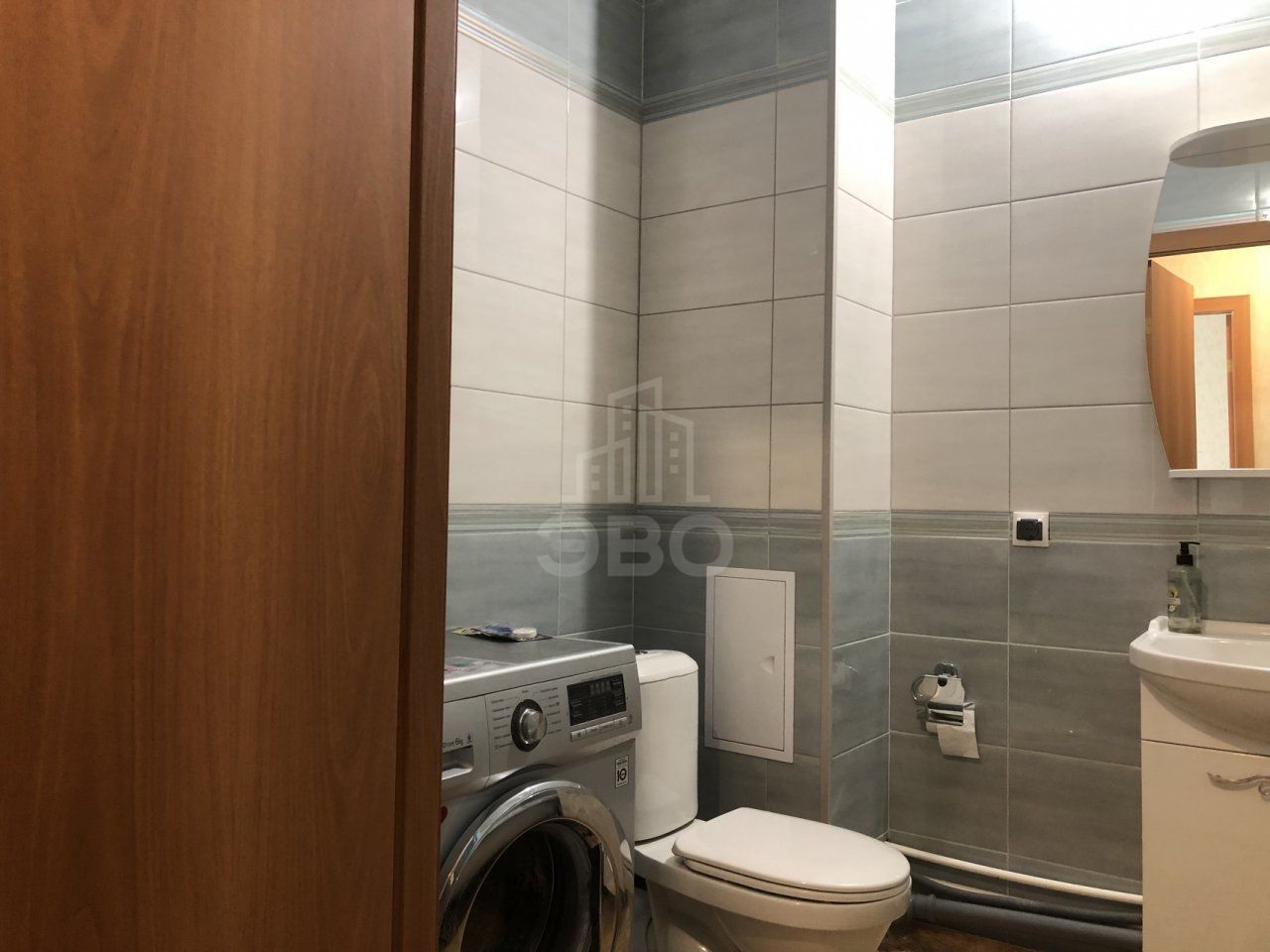 однокомнатная квартира в Санкт-Петербурге по адресу: Федора Абрамова ул., 23, к 1