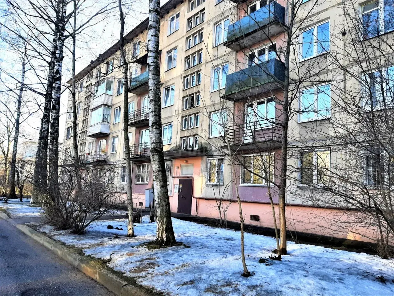 двухкомнатная квартира в Санкт-Петербурге по адресу: Ланское ш., 25
