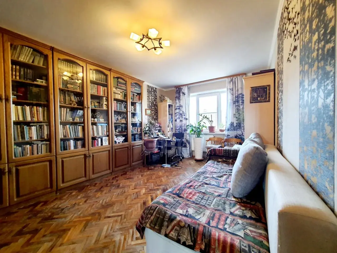 двухкомнатная квартира в Санкт-Петербурге по адресу: Кораблестроителей ул., 44, к 2