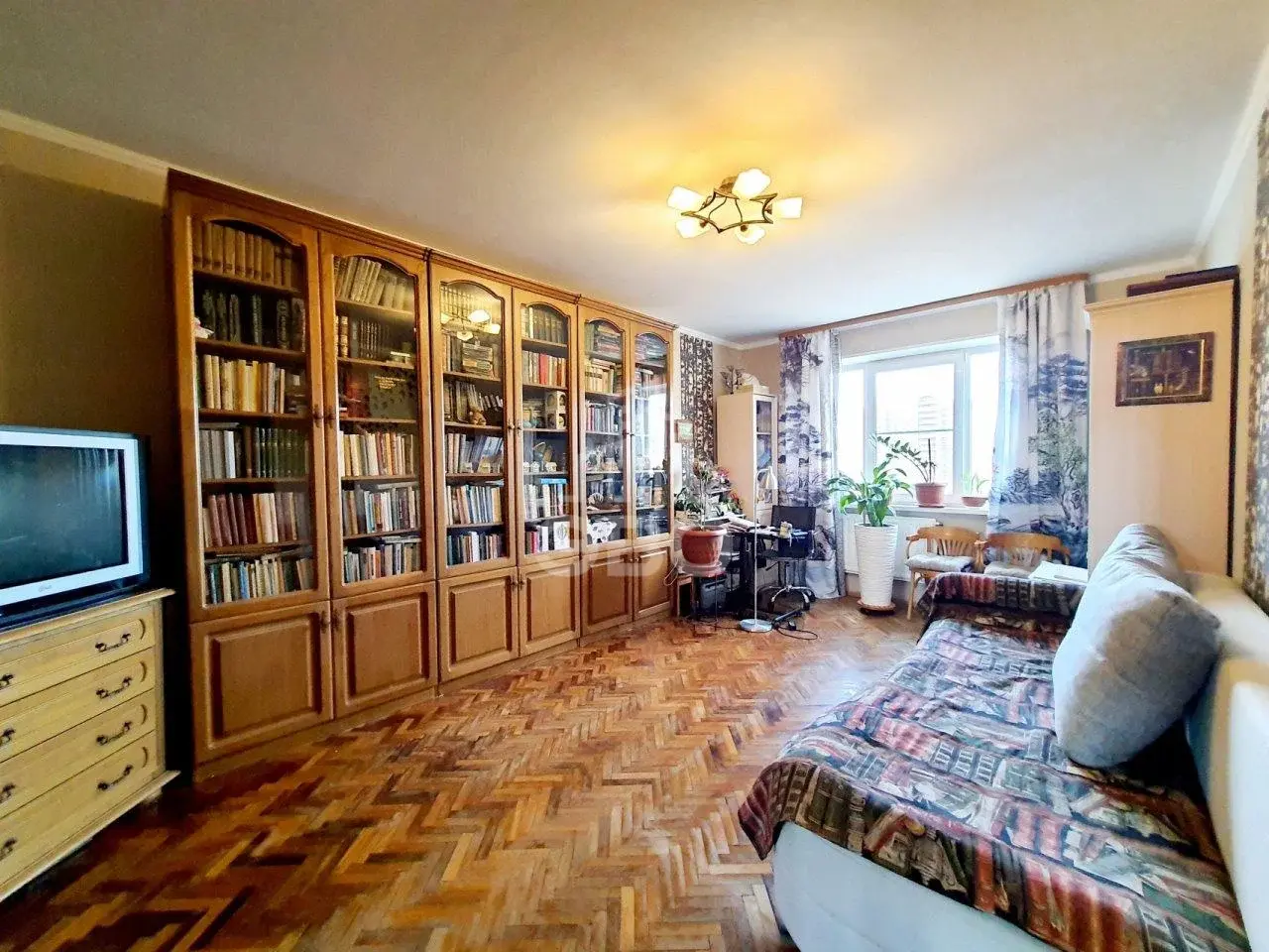 двухкомнатная квартира в Санкт-Петербурге по адресу: Кораблестроителей ул., 44, к 2