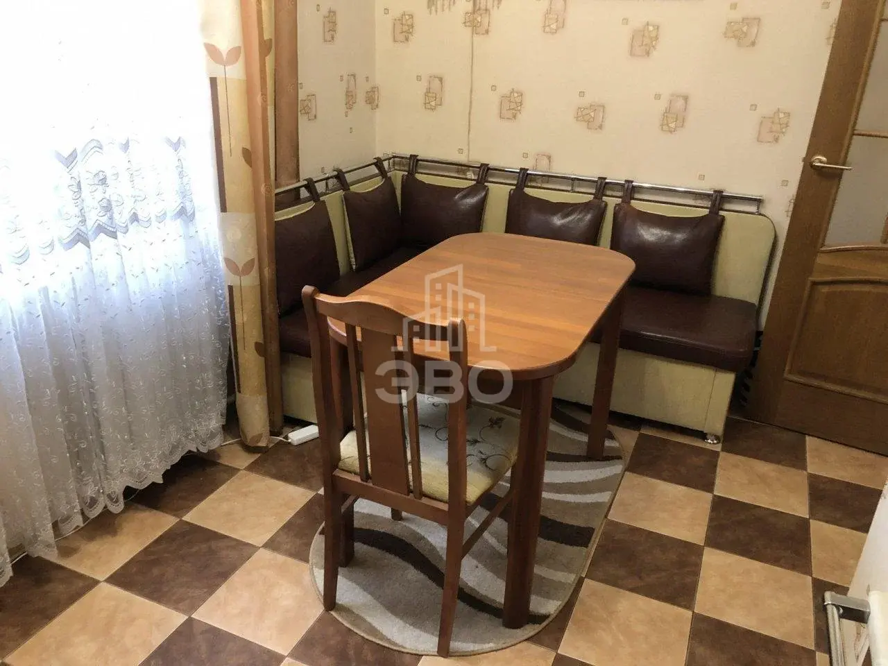 двухкомнатная квартира в Санкт-Петербурге по адресу: Космонавтов проспект, 65, к 1