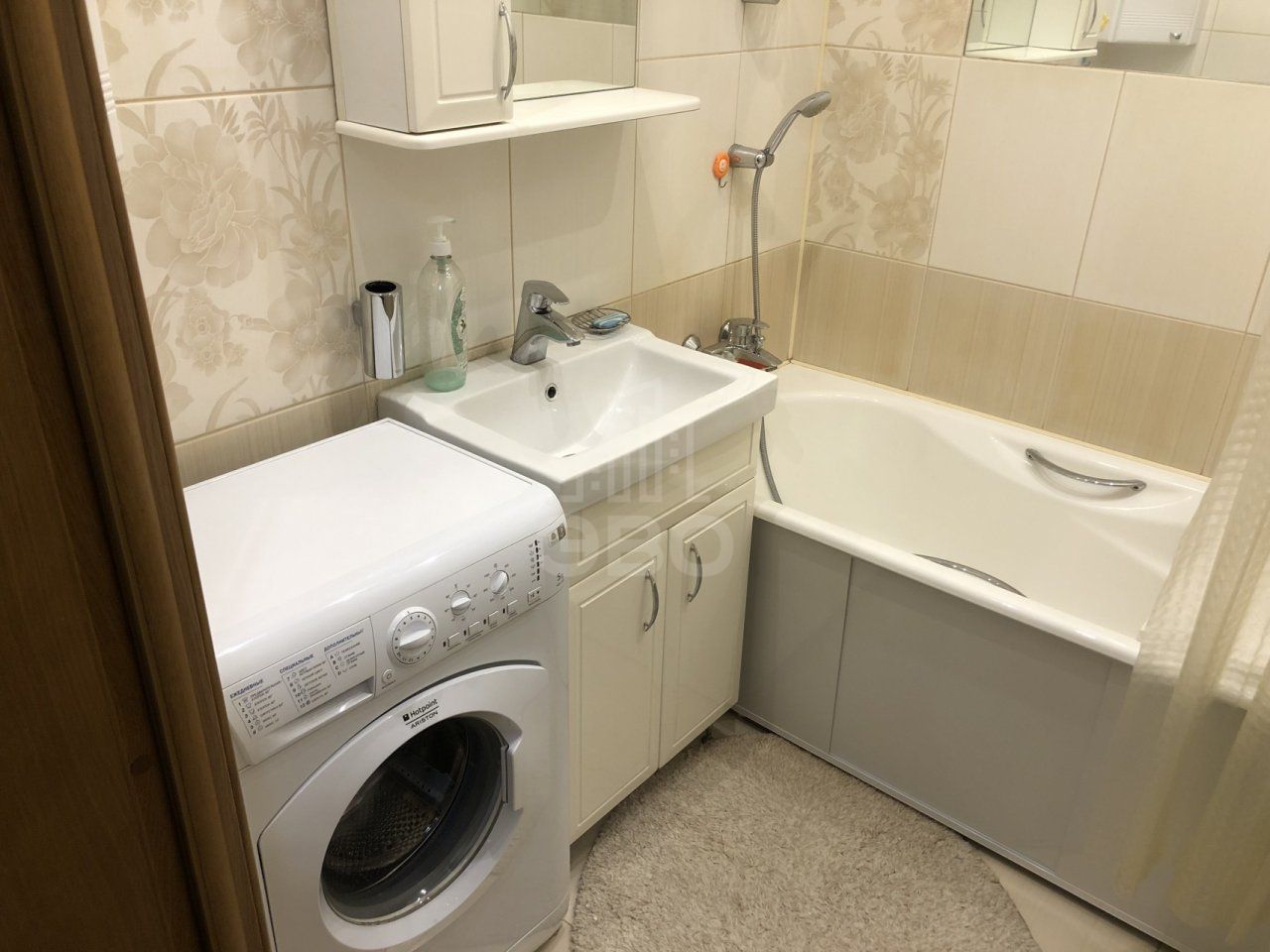 двухкомнатная квартира в Санкт-Петербурге по адресу: Космонавтов проспект, 65, к 1