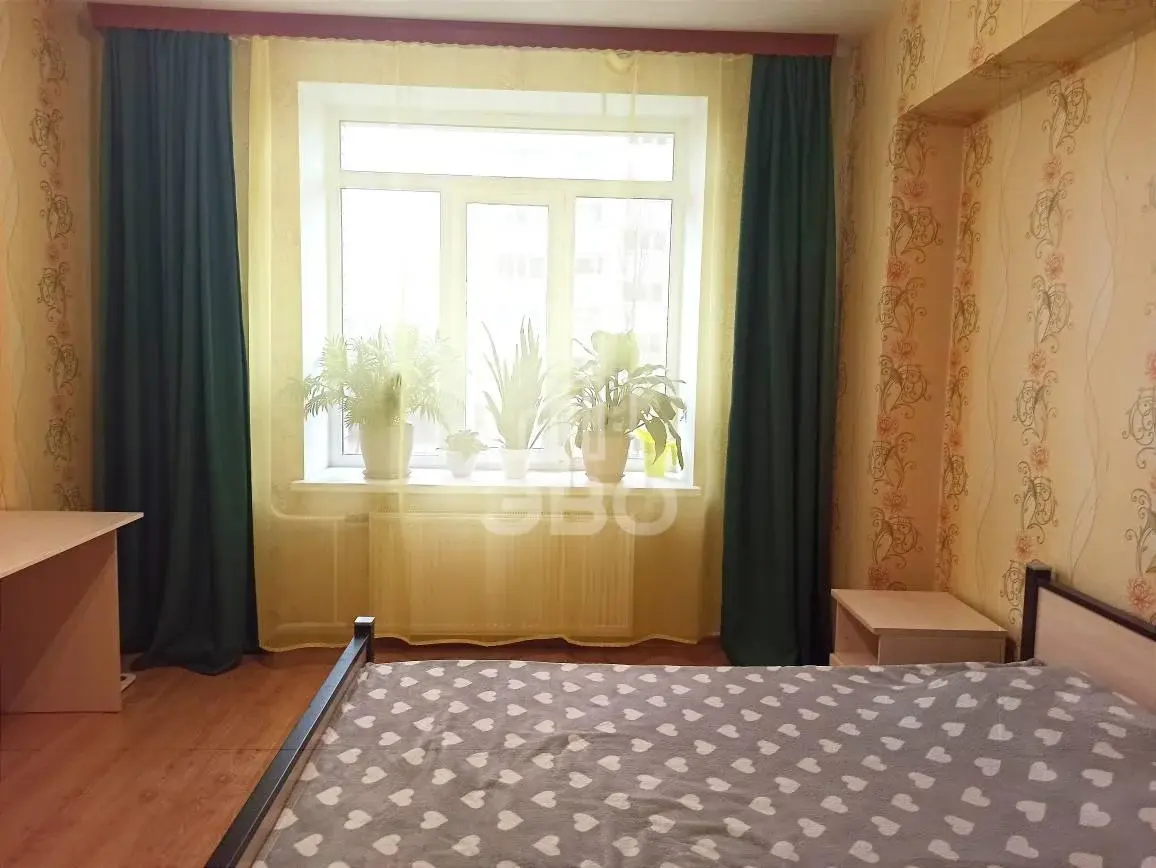 трехкомнатная квартира в Санкт-Петербурге по адресу: Руставели ул., 60