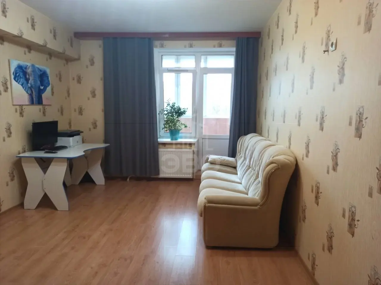 трехкомнатная квартира в Санкт-Петербурге по адресу: Руставели ул., 60