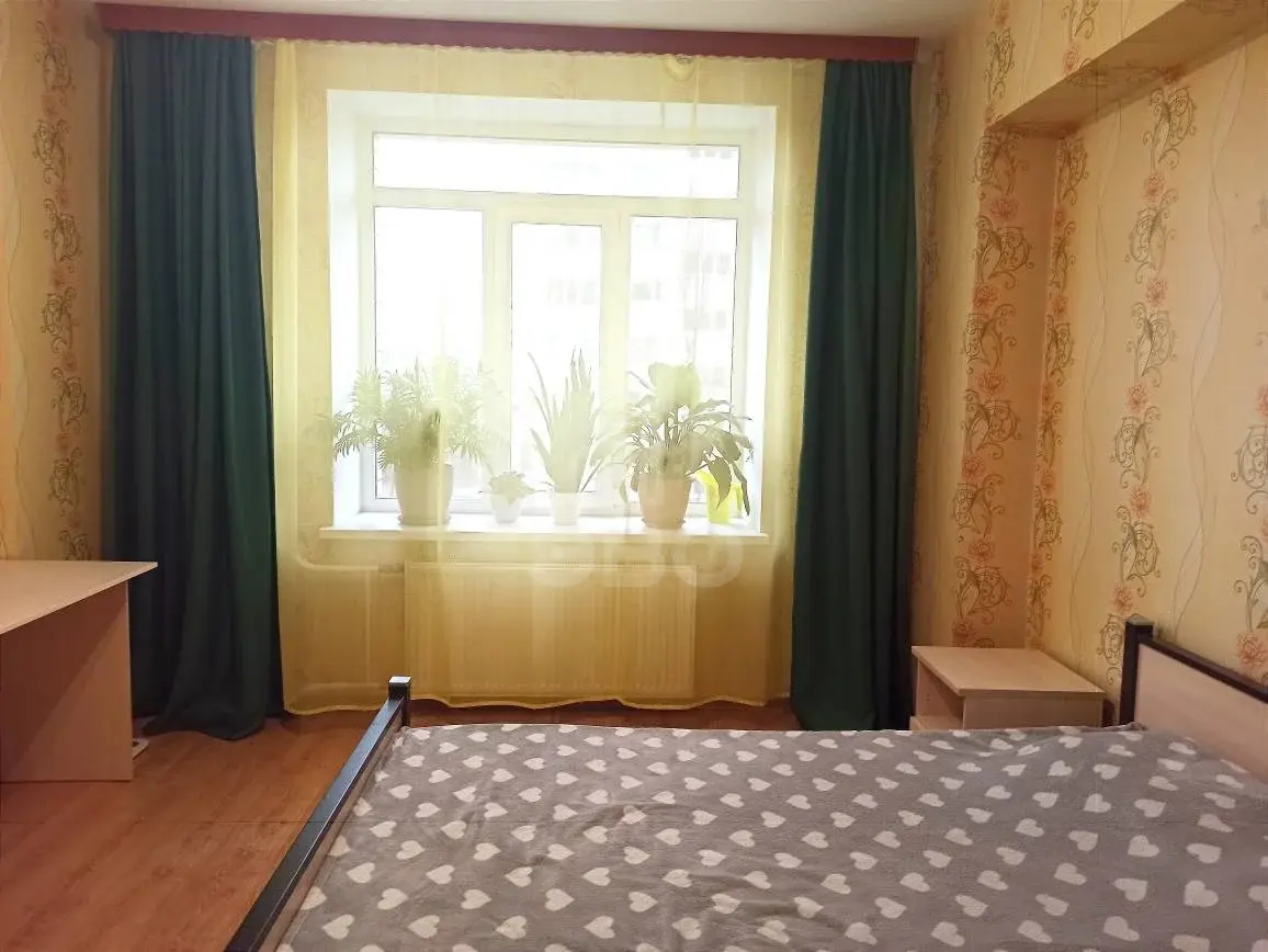 трехкомнатная квартира в Санкт-Петербурге по адресу: Руставели ул., 60
