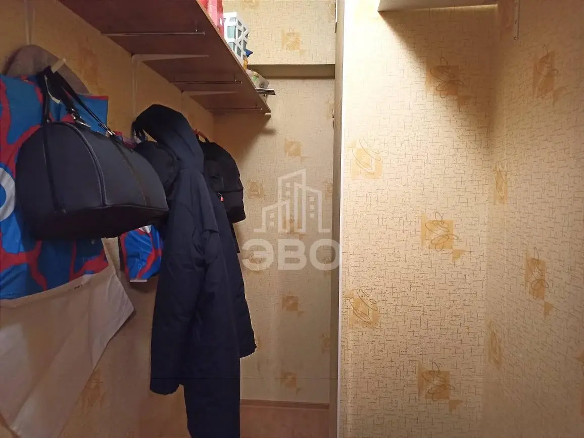 трехкомнатная квартира в Санкт-Петербурге по адресу: Руставели ул., 60
