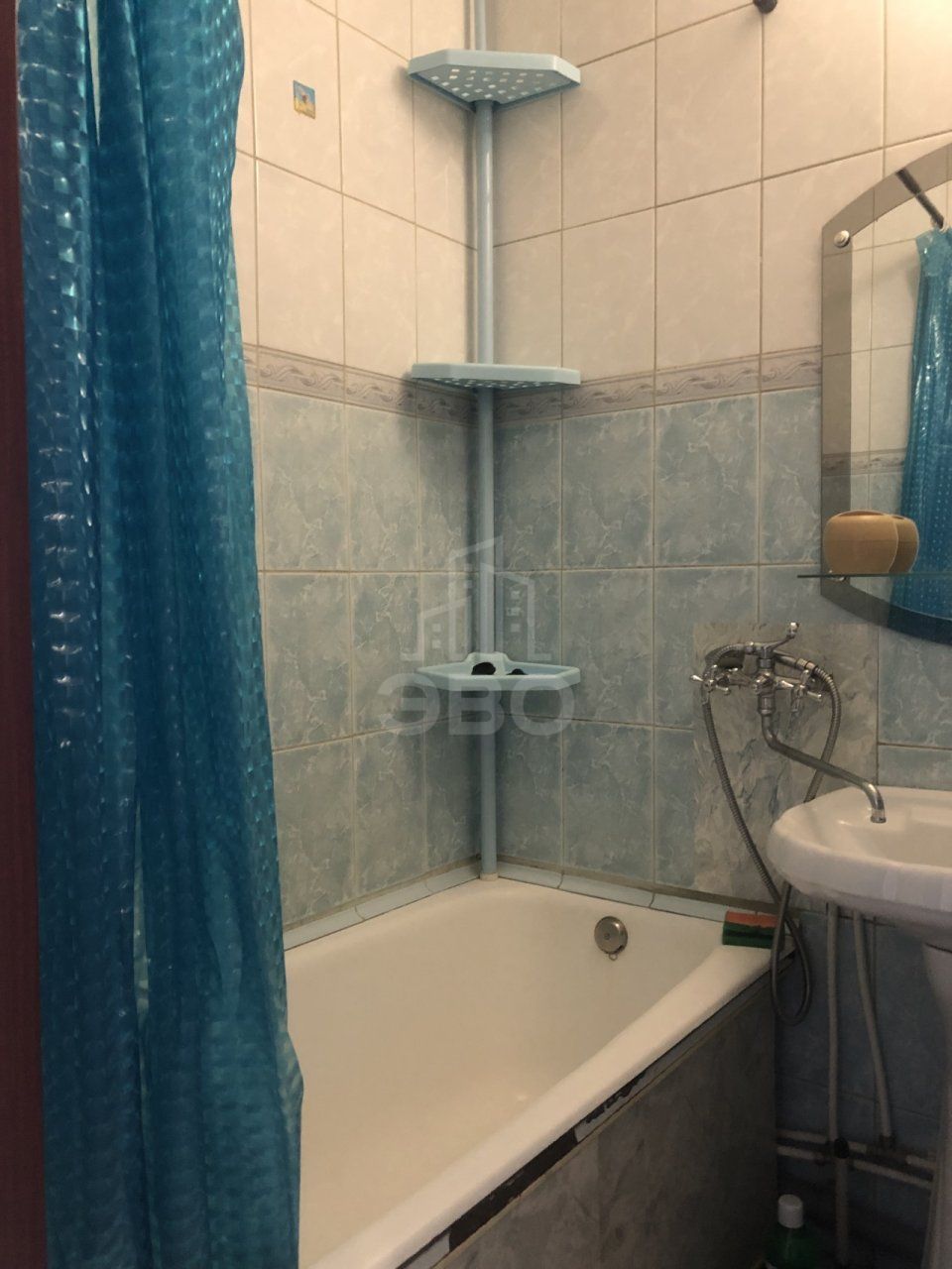 трехкомнатная квартира в Санкт-Петербурге по адресу: Гражданский проспект, 122, к 4