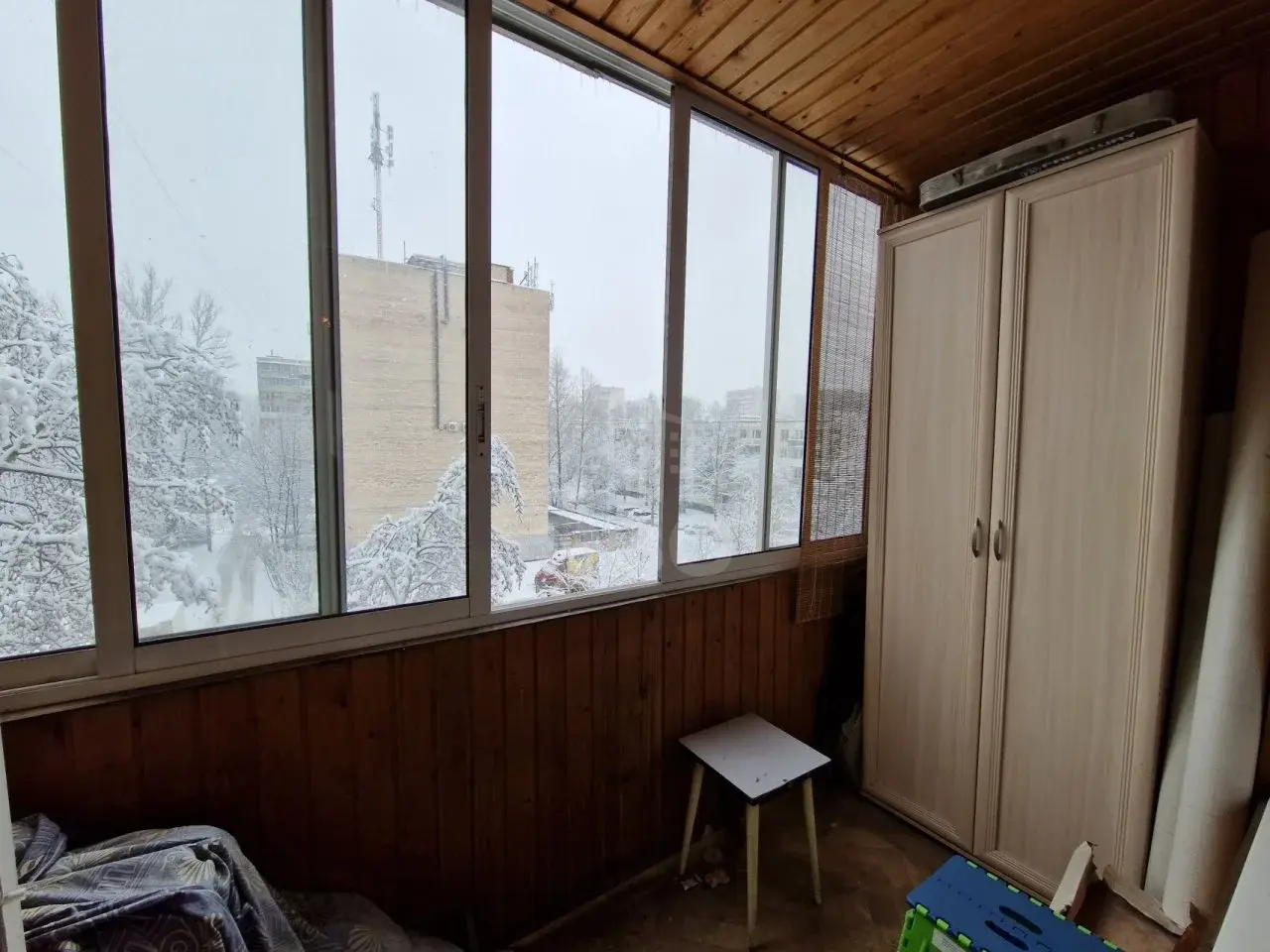 трехкомнатная квартира в Санкт-Петербурге по адресу: Белы Куна ул., 15, к 1, литера А