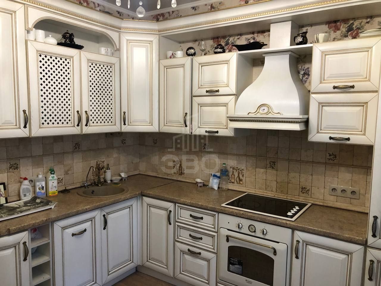 двухкомнатная квартира в Санкт-Петербурге по адресу: Адмирала Черокова ул., 20