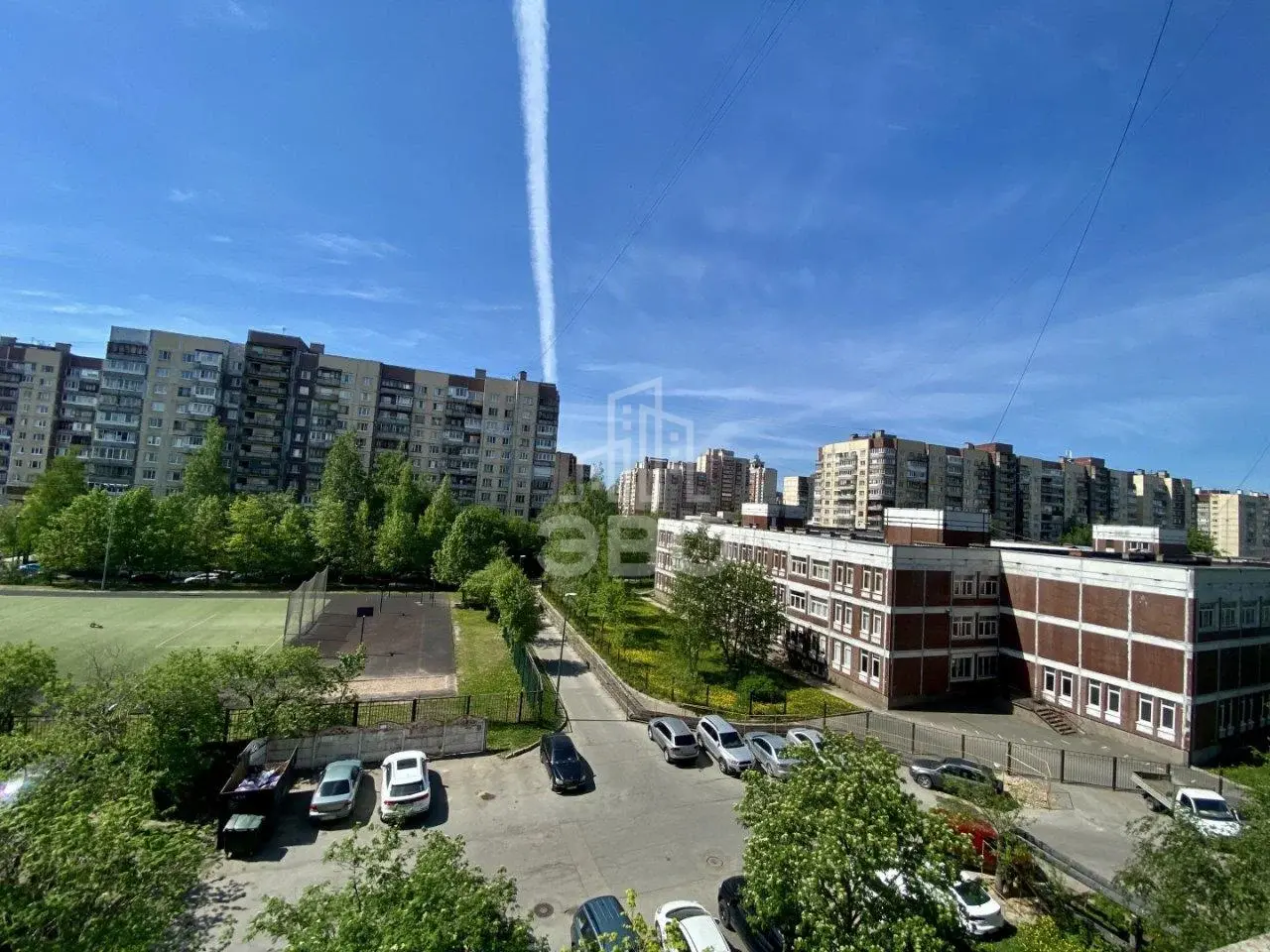 двухкомнатная квартира в Санкт-Петербурге по адресу: Малая Карпатская ул., 21